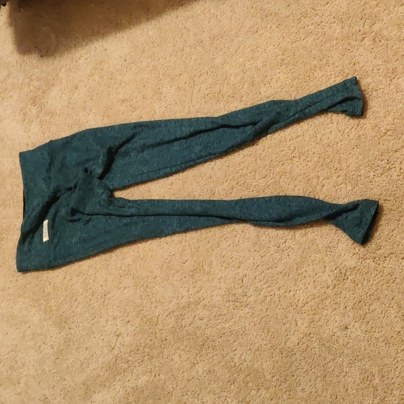 Leggings - Picture 2 of 5